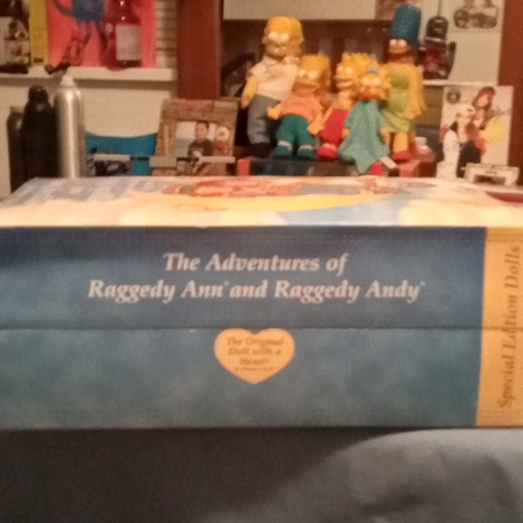 Raggedy Ann and Raggedy Andy - Picture 5 of 10